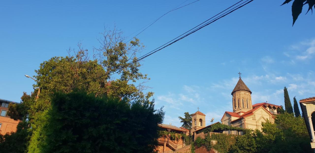2 Santeli Turn Guest House Tbilisi Exterior photo