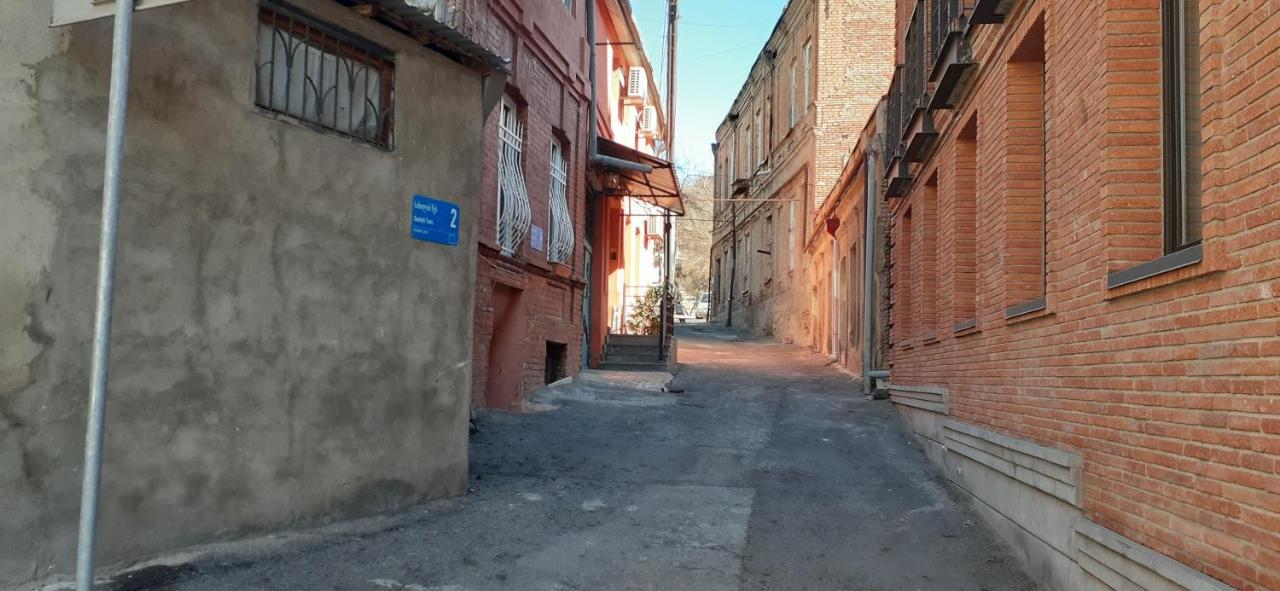 2 Santeli Turn Guest House Tbilisi Exterior photo